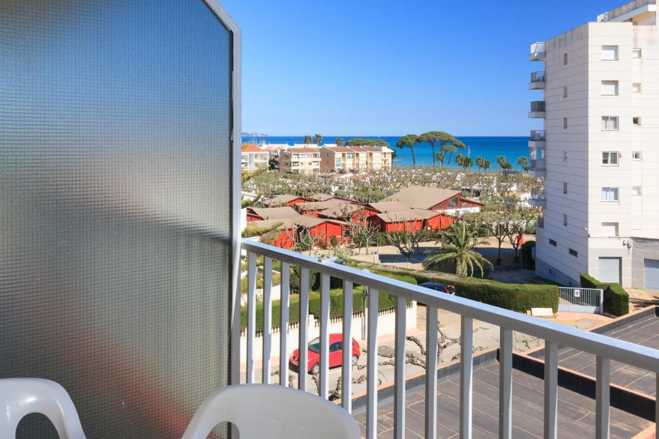 Apartamento Vora Mar 33 Cambrils Esterno foto